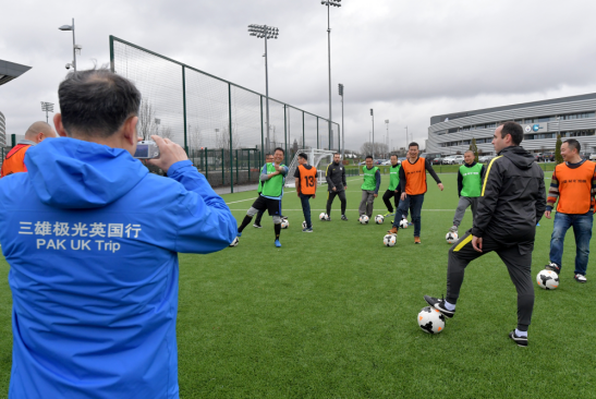 曼城连胜势头谁能挡?三雄极光带你去朝圣