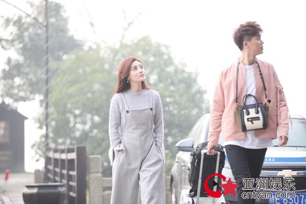 周梓言《特化师》甜蜜收官 自曝对谭松韵“甘拜下风”