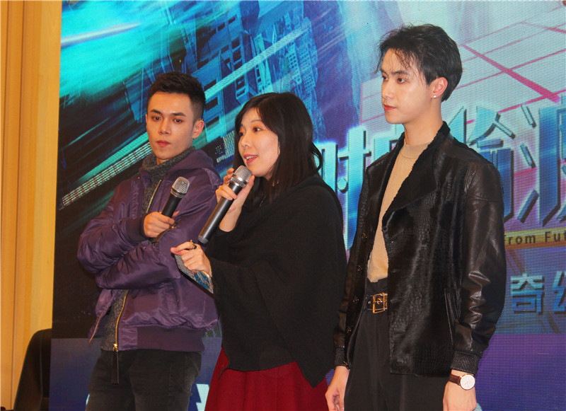 《时光偷渡少女》主演王晨高寒亮相郑州演绎别样青春！