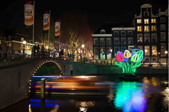 2018北京蓝色港湾灯光节闪耀开幕 打造北京文化新地标