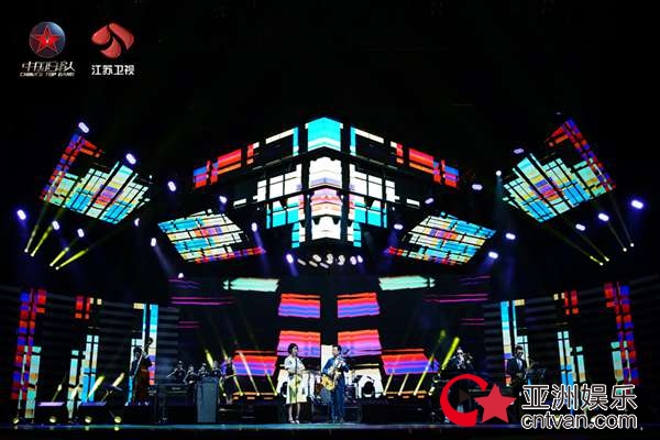 胡德夫今晚空降《中国乐队》台湾民谣教父带来一曲浓情现场