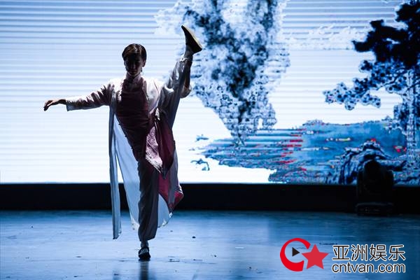 黄圣依“越挫越演”《喜剧总动员》喊话:“我可以”