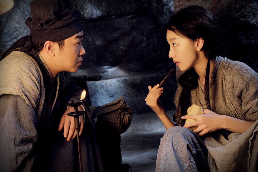 《奇门遁甲》热映周冬雨制造笑点输出泪点