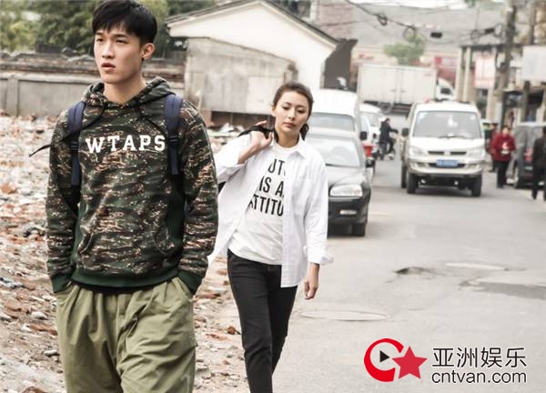 不忘初心&nbsp;温暖少年龚锐砥砺前行