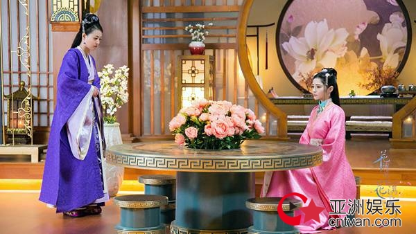 《花谢花飞花满天》高潮跌宕 花家祸起萧墙危机四伏