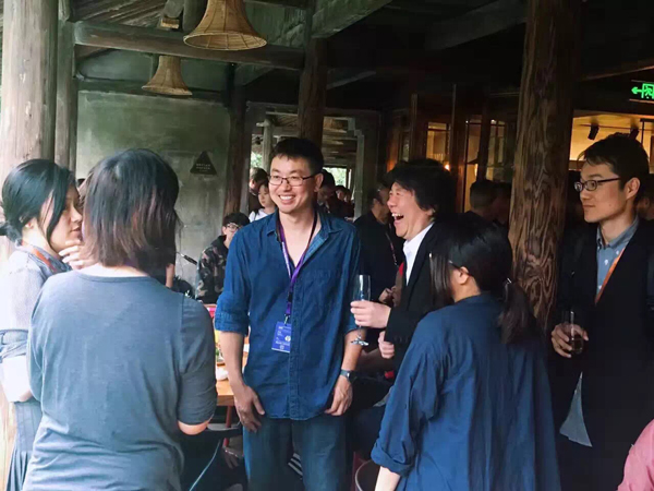 窦辉导演新剧《渔夫与金鱼》，视觉盛宴惊艳京城