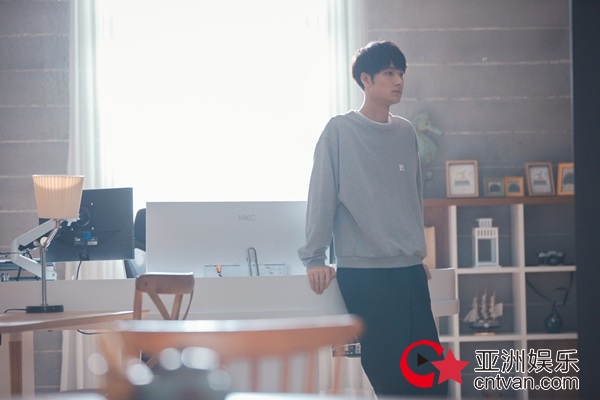 陈子由《人间规则》杀青&nbsp;“中二正义男”热血上线