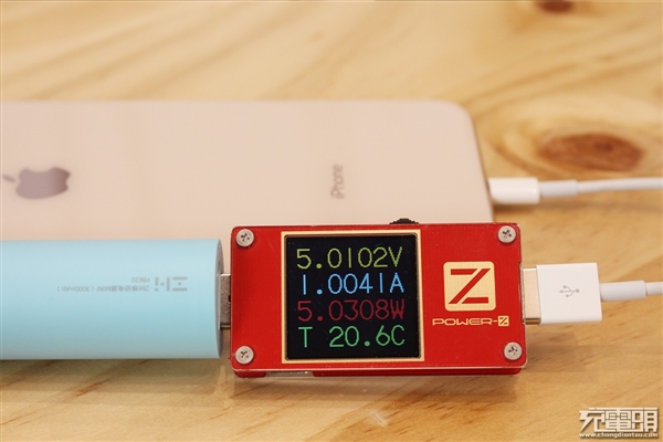39.9元！紫米超迷你移动电源开箱图赏：3000mAh/口红大小
