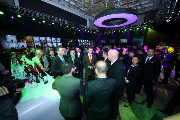 为荣耀而来!&nbsp;世界名酒相聚五粮液，共同成立“一带一路”国际名酒联盟！