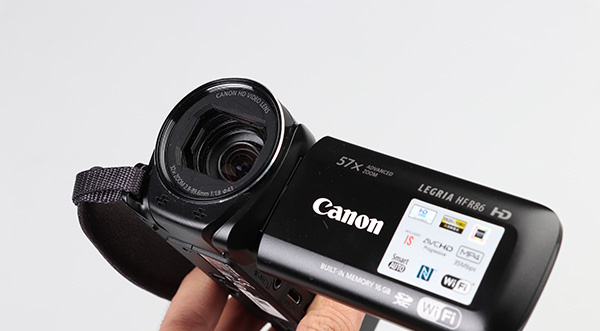 佳能LEGRIA&nbsp;HF&nbsp;R86：“在爱的记忆消失前，请记住我”