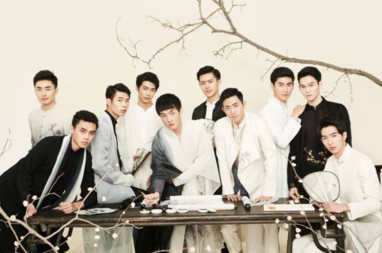 芳华尽显!2017年度中国十佳职业时装模特平安夜踏雪而来