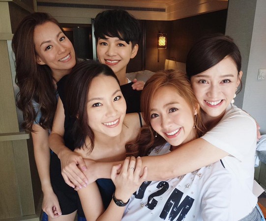 七朵花冻龄13年！陈乔恩逆成长素颜飘仙气