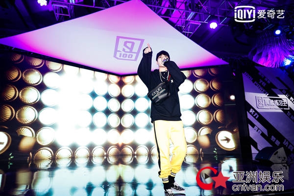 超级网综《偶像练习生》启动 张艺兴邀“极限男人帮”得“要看预算”