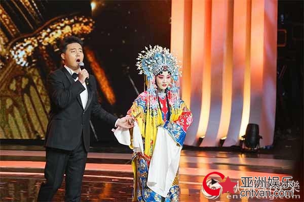 亮相文化让'中国最贵女导演'“愤怒暴走”