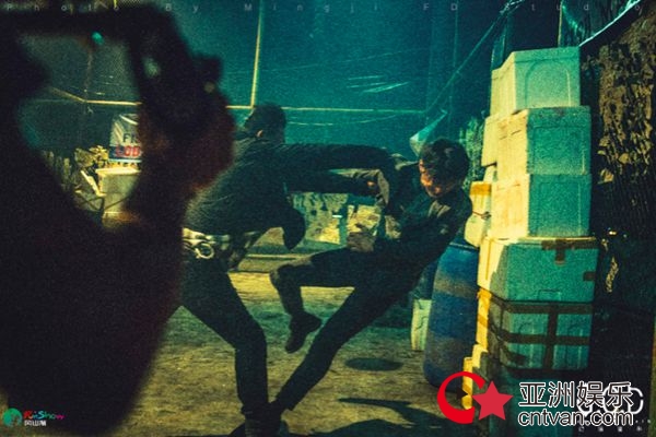 杨树鹏执导网剧《幻境猎手》概念片花首发杀戳游戏上演暴力美学