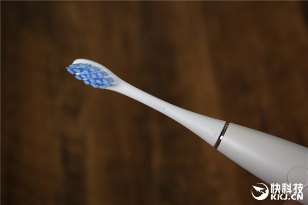 199元！Oclean SE青春版电动牙刷开箱图赏：包装即旅行盒