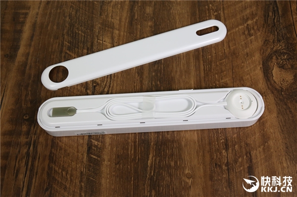 199元！Oclean SE青春版电动牙刷开箱图赏：包装即旅行盒