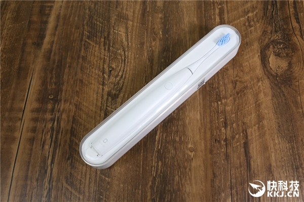 199元！Oclean SE青春版电动牙刷开箱图赏：包装即旅行盒