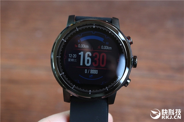 华米AMAZFIT智能运动手表2开箱图赏:小米MIX同材质