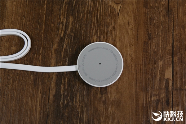 199元！Oclean SE青春版电动牙刷开箱图赏：包装即旅行盒