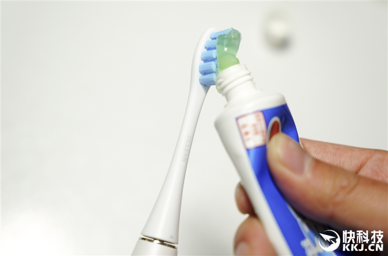 199元！Oclean&nbsp;SE青春版评测：&nbsp;买不了吃亏买不了上当