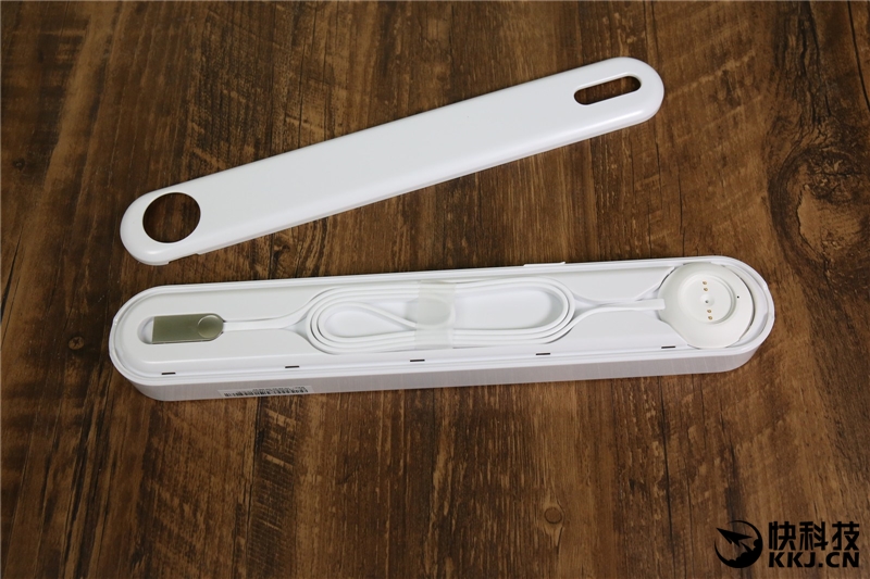 199元！Oclean&nbsp;SE青春版评测：&nbsp;买不了吃亏买不了上当