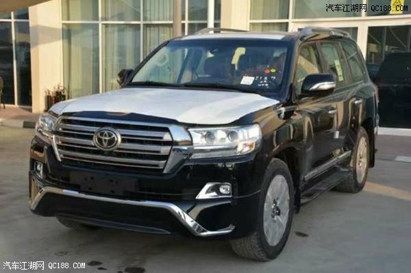 17款中东版丰田兰德酷路泽5700到店实拍