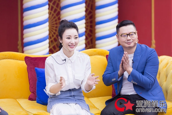 秦岚不满安排欲罢演 黄圣依柳岩《喜剧总动员》同台竞演