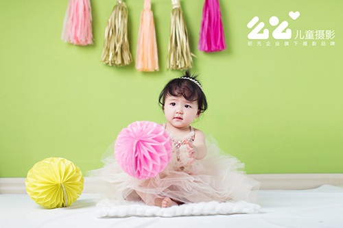 女童▲女童莫名的哭闹不停 竟然是得了这个病！