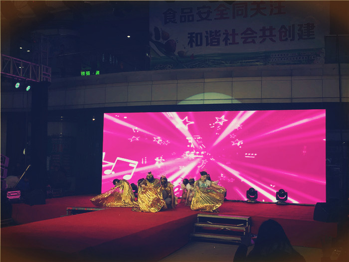 昨晚，这场超欢乐的圣诞魔法亲子派对震撼郑州！