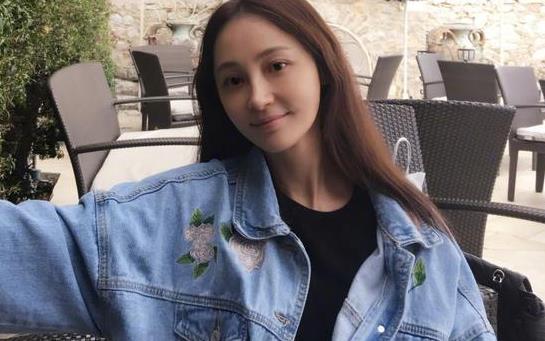 万万没想到，姚笛和男友这样秀恩爱