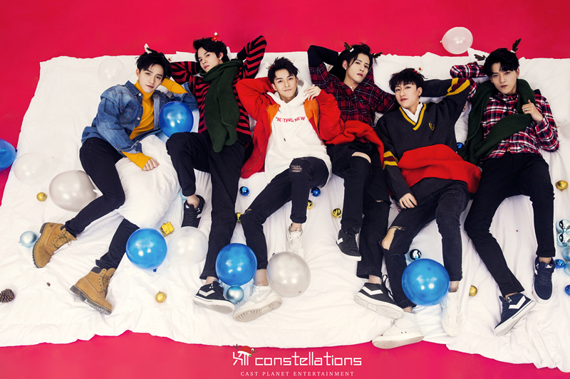 十二星宿圣诞写真甜蜜上线 清新魅惑风格抢眼