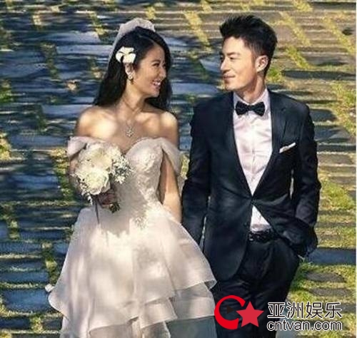 林心如为霍建华庆生 贾静雯陶晶莹现身!
