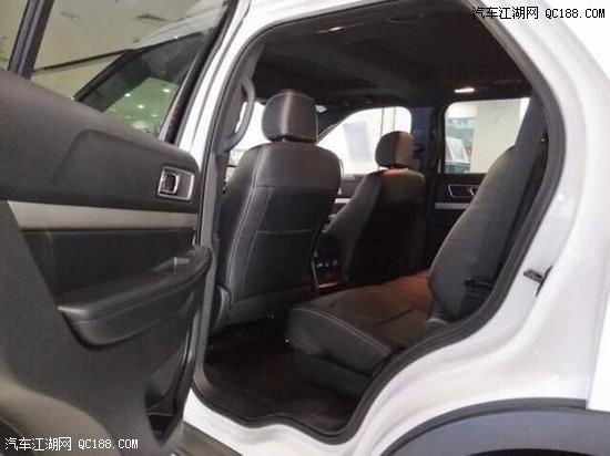 2017款加版福特探险者2.3T四驱现车实拍