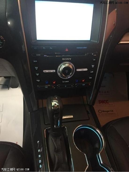 2017款加版福特探险者2.3T四驱现车实拍