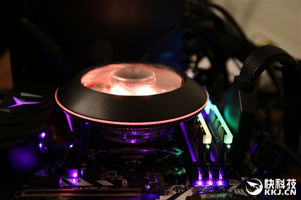 UFO造型 酷冷至尊G100M散热器开箱图赏：酷炫RGB