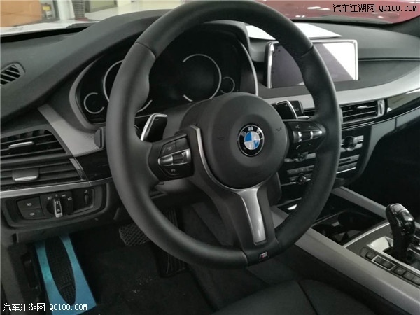 18款宝马X5白外黑内3.0T五座加规版价格