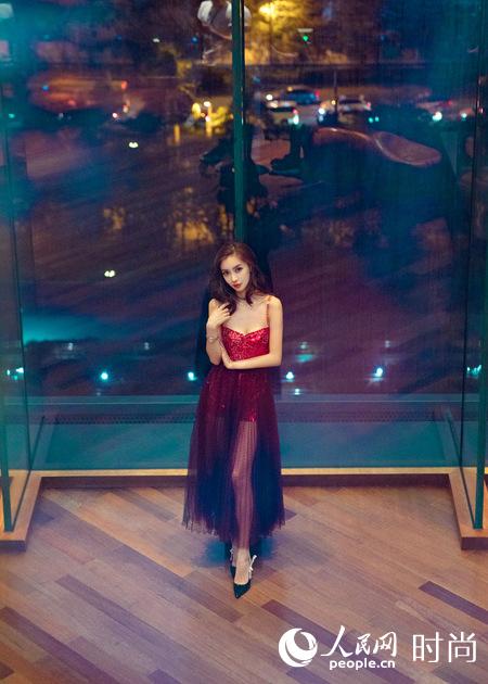 Angelababy唱小海绵摇篮曲&nbsp;一开口心都被苏化了