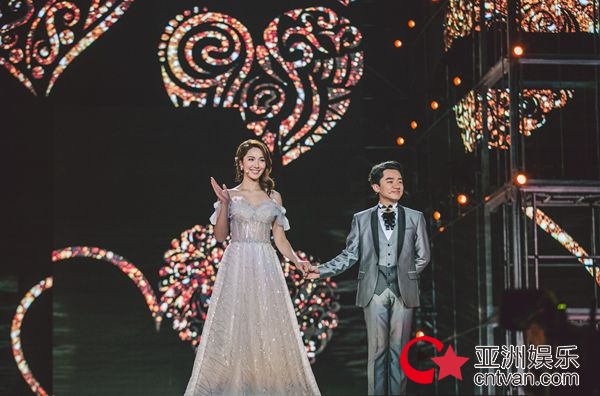 王祖蓝李亚男演绎唯美浪漫童话 杜丽莎歌剧演唱震撼登场