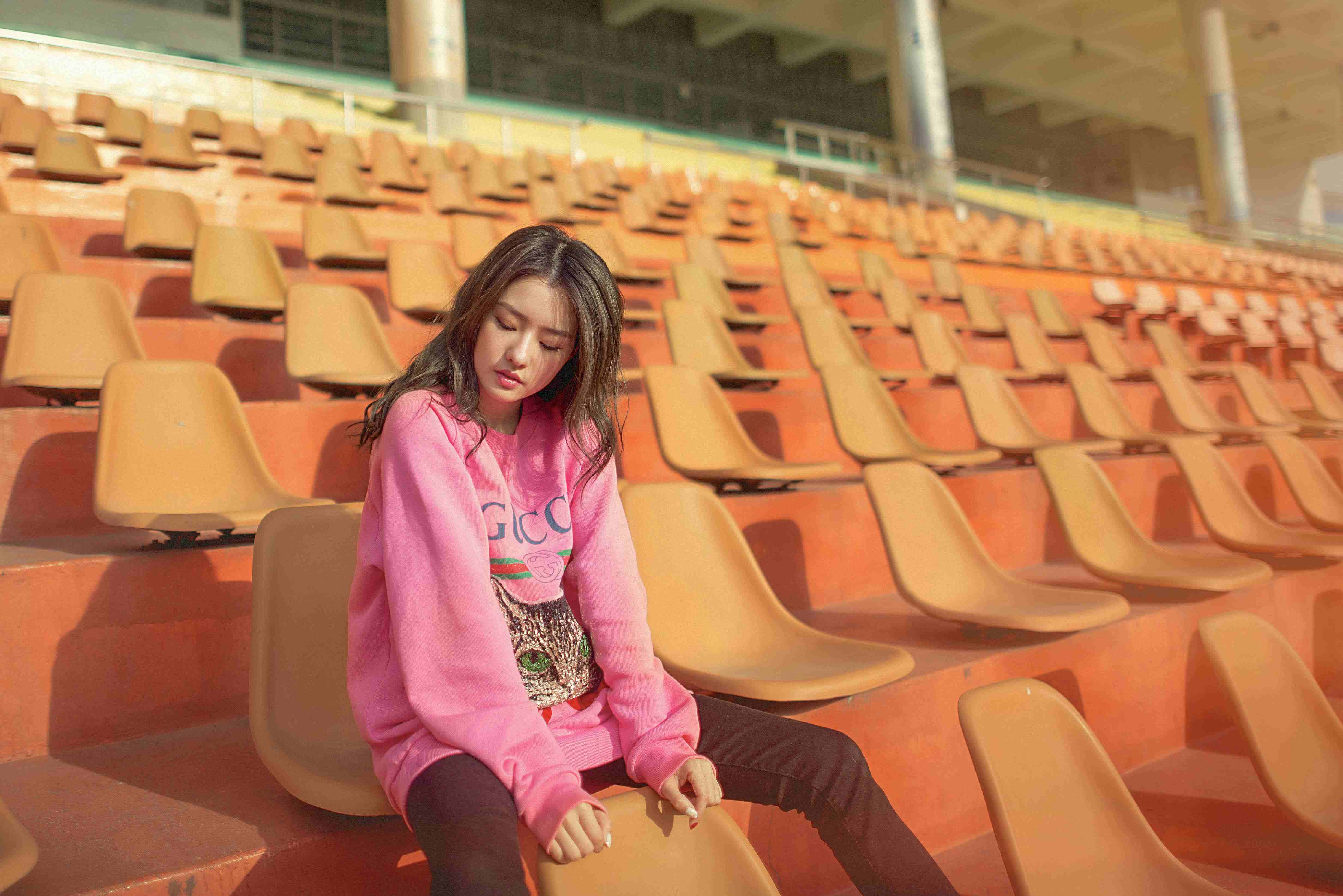 陈语安跨年晒照清新养眼 带你一秒快进到春天