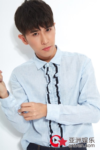 陈皓宸再发“伤情歌” 深陷《记忆漩涡》回忆催泪