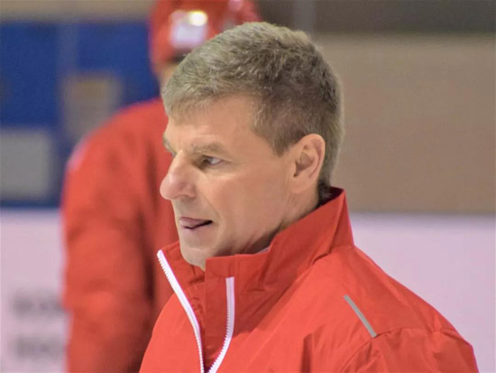 昆仑鸿星宣布加拿大助教加盟&nbsp;球员时代曾与鲍比互换东家