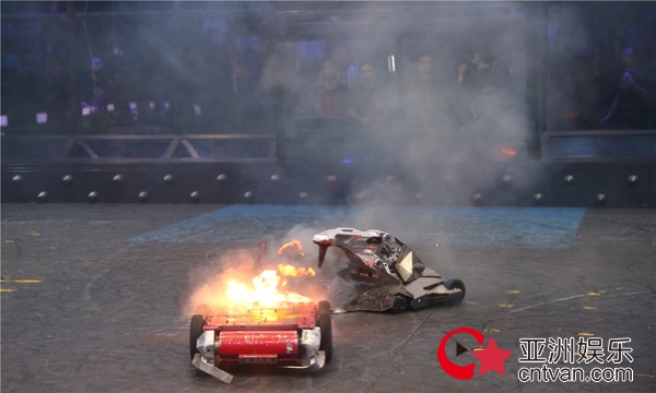 科技进军娱乐&nbsp;中国首档机器人格斗真人秀《铁甲雄心》高燃来袭