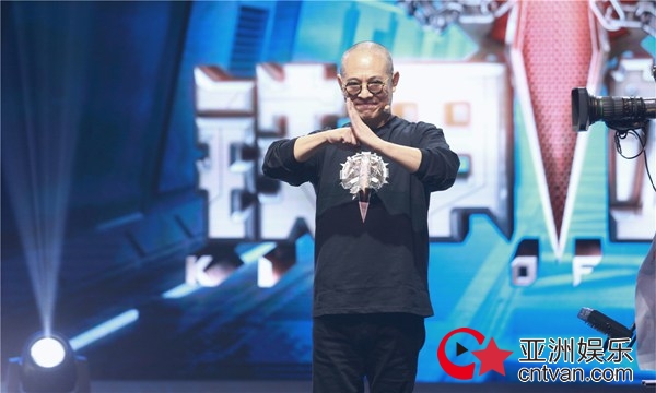 科技进军娱乐&nbsp;中国首档机器人格斗真人秀《铁甲雄心》高燃来袭