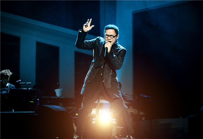 一份提前放送的春节礼物——罗大佑约你深圳湾共忆青春岁月