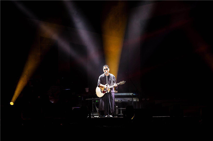 一份提前放送的春节礼物——罗大佑约你深圳湾共忆青春岁月