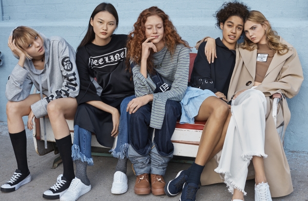 想变更年轻的太平鸟过去一年都做了哪些事尝鲜？