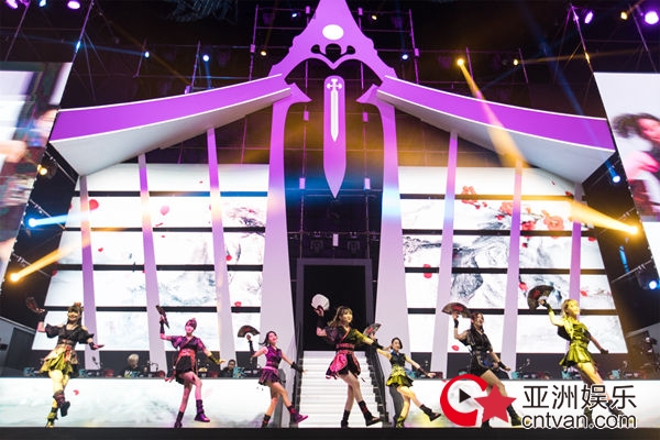 国风女团SING接棒韩国超人气组合T-ara,热舞助阵LOL冬季赛