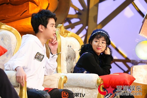 Cosplay在《放学别走》现场惨遭质疑&nbsp;二次元美少女袒露心声引起共鸣