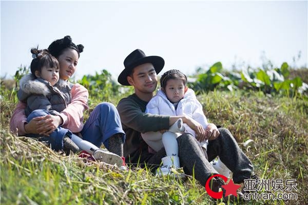 《萌仔萌萌宅》探亲日萌娃拒绝回家 不舍袁弘张歆艺